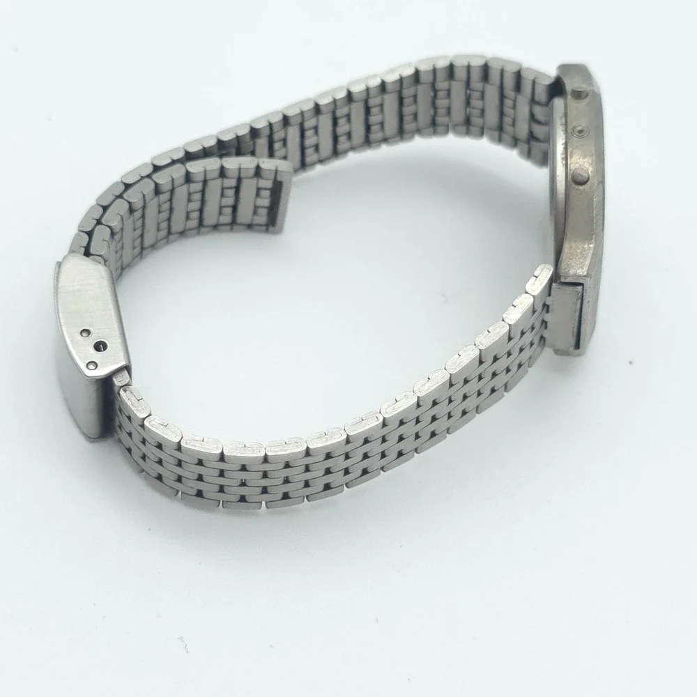 Lecrionix Digital Watch Stainless Silver Vintage LCD Quartz Retro Tech 80s